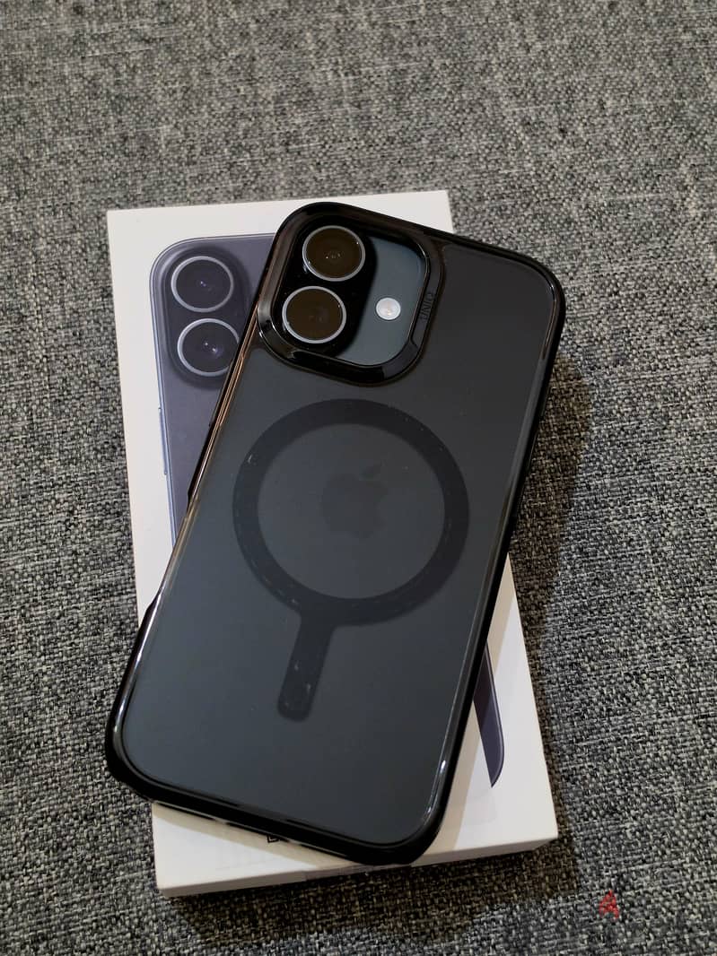 Apple - iPhone 17 3
