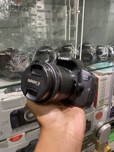 Canon 700D