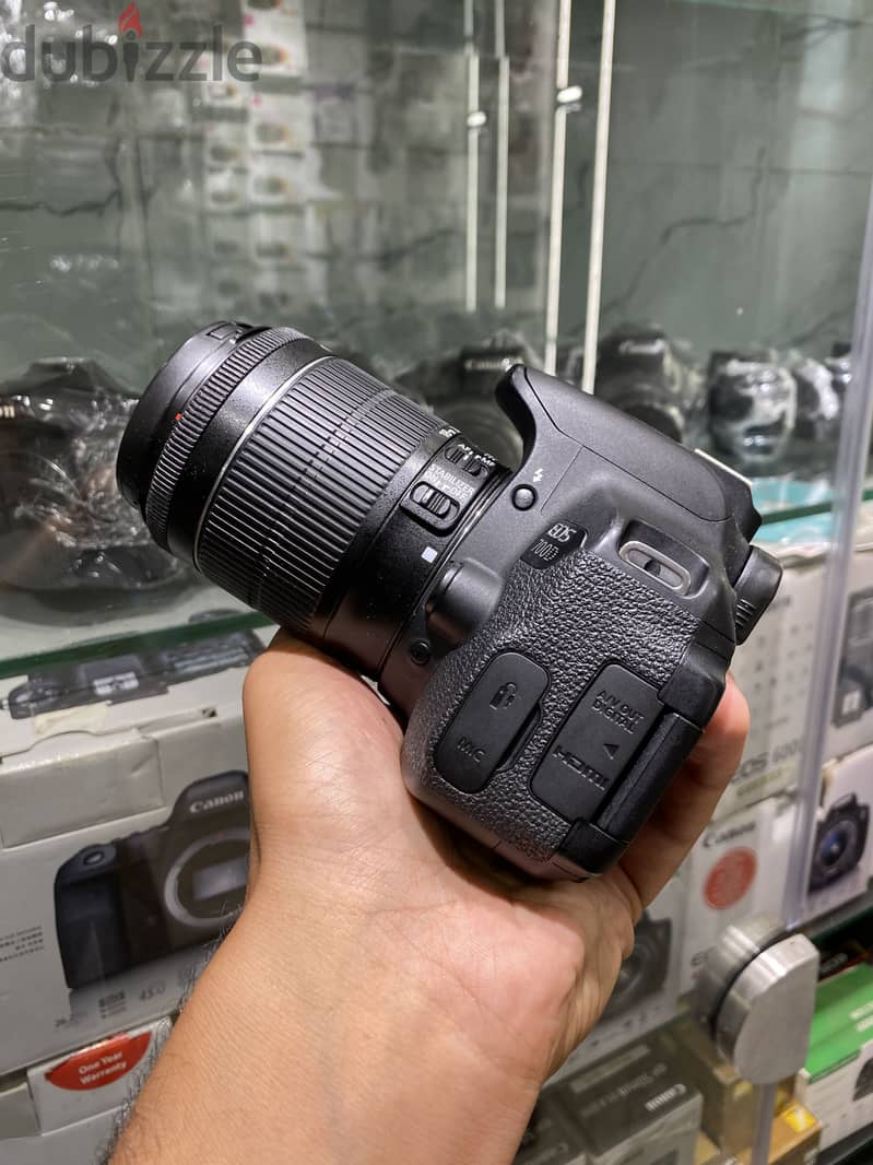 Canon 700D 3