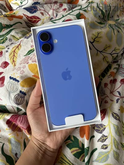Apple iPhone 16 بالضمان