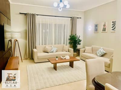 استوديو أول سكن للإيجار في ذا فيلدج – مفروش بالكامل بتصميم عصري