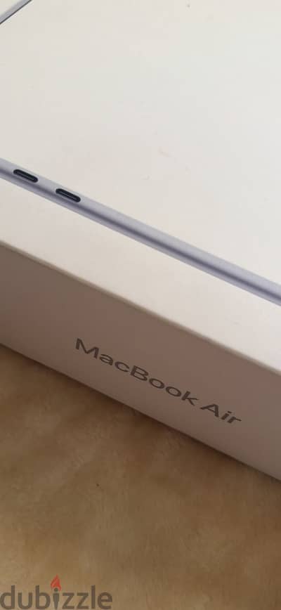 MacBook M4 Air 16/512 - skylight - not activated  - 15 inch