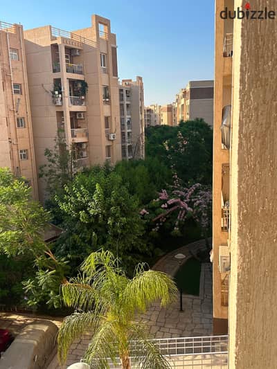 للبيع شقه بمدينتي B7 تشطيبات جديده