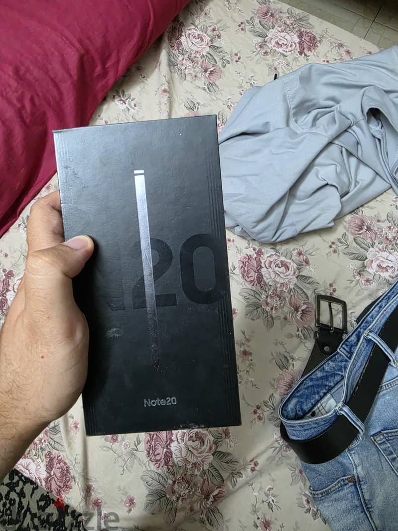 Samsung Note 20 6