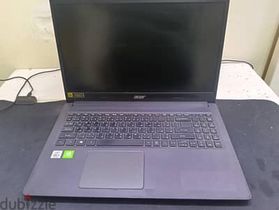 للبيع لابتوب Acer بحالة ممتازة