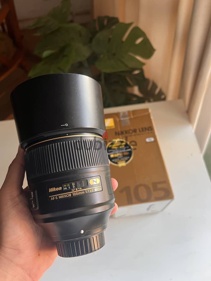 Nikon 105mm f1.4 1