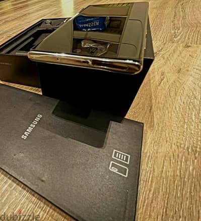 ف Vip الوحيد/حالة شاااااذه/ فررصة استثنائيةSamsung Note 10 Plus 12/256