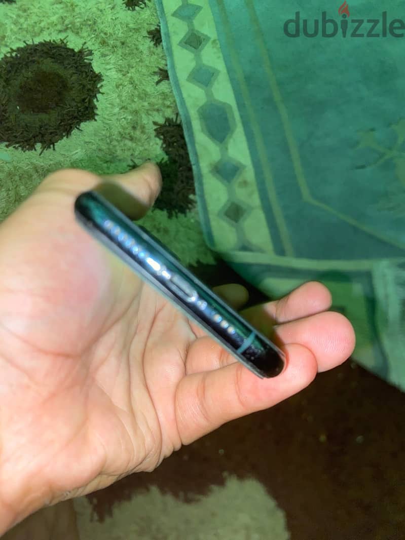 Apple - iPhone 11 Pro 2