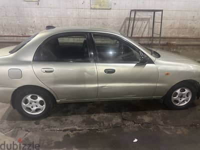 دايو لانوس 2000