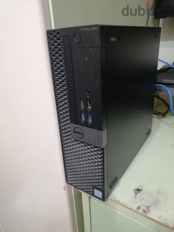 Dell OptiPlex 7040 2