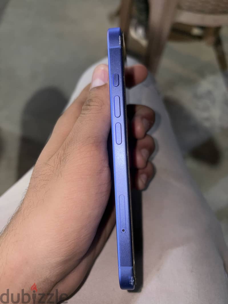 Apple - iPhone 16 4