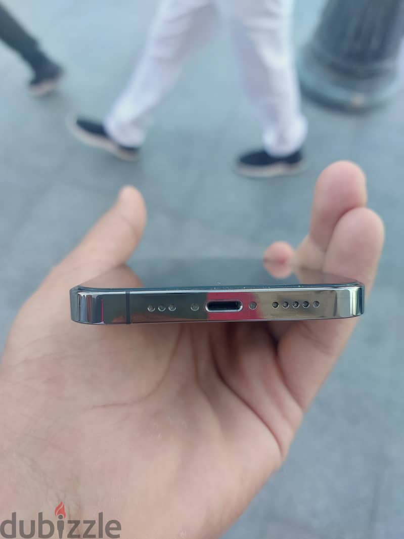 Iphone 12 pro 1