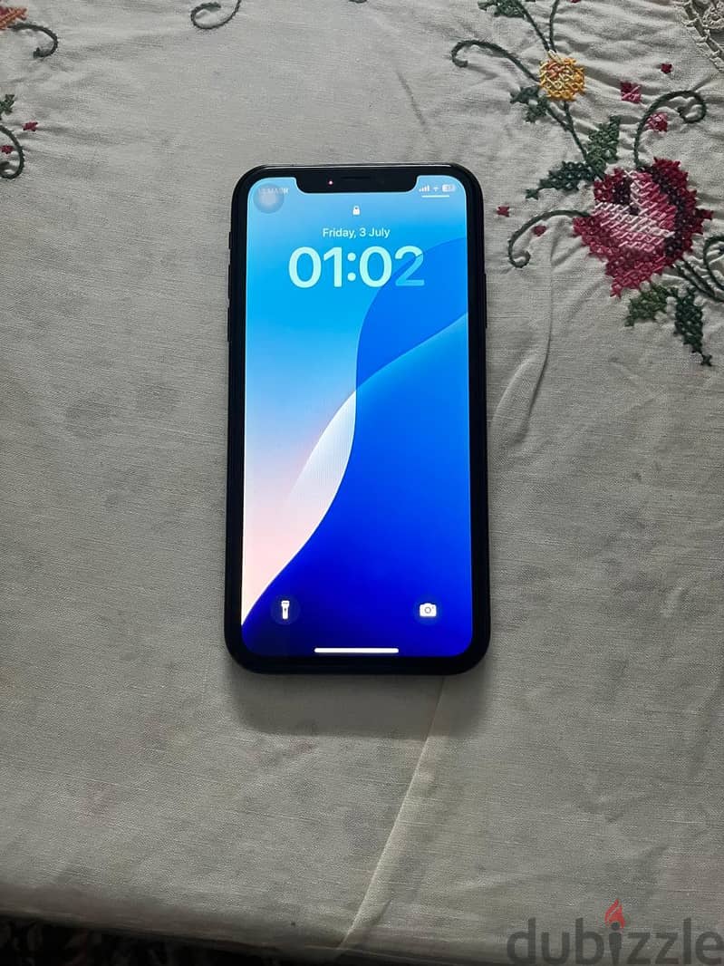 Apple - iPhone XR 3