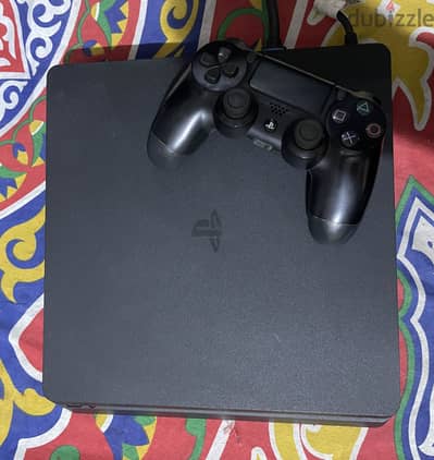 PlayStation 4 slim