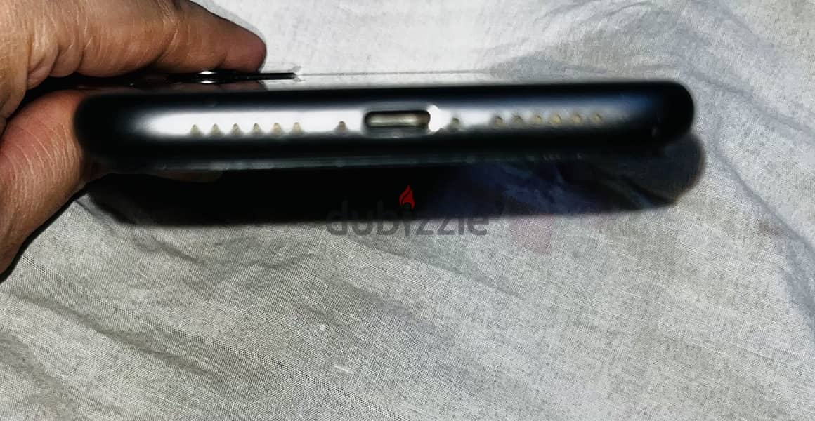 Apple - iPhone 11 2