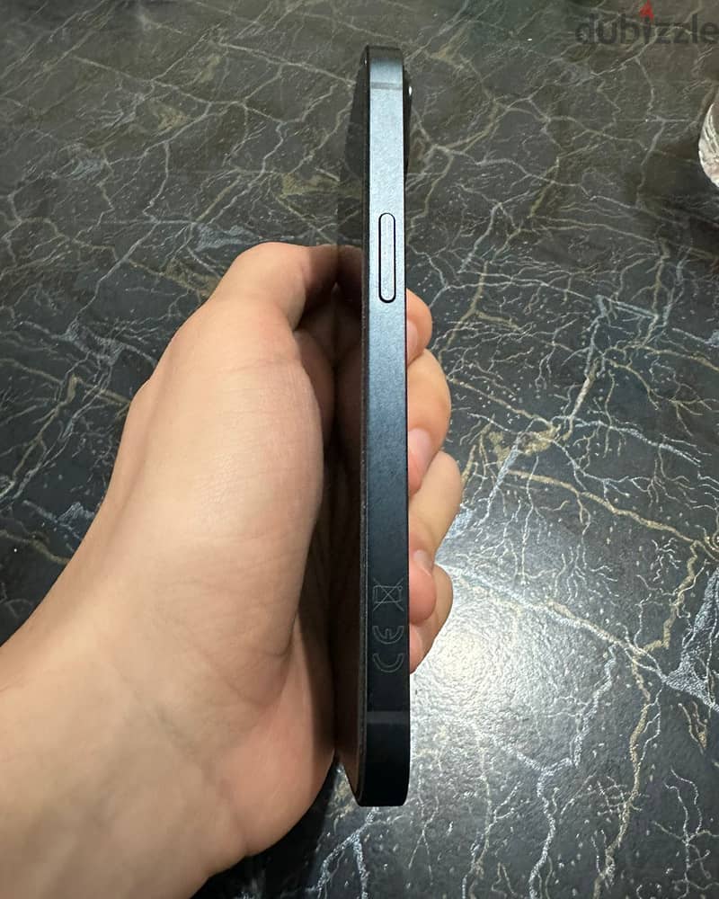 Apple - iPhone 13 1