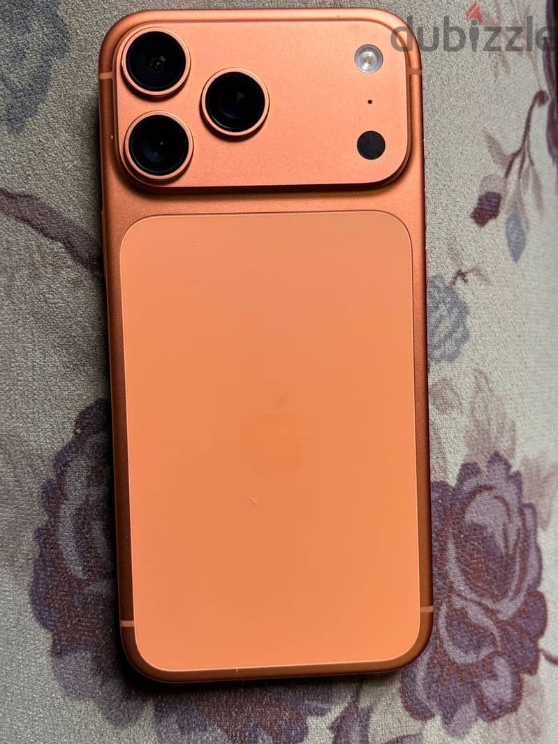 Apple - iPhone 17 Pro Max 1