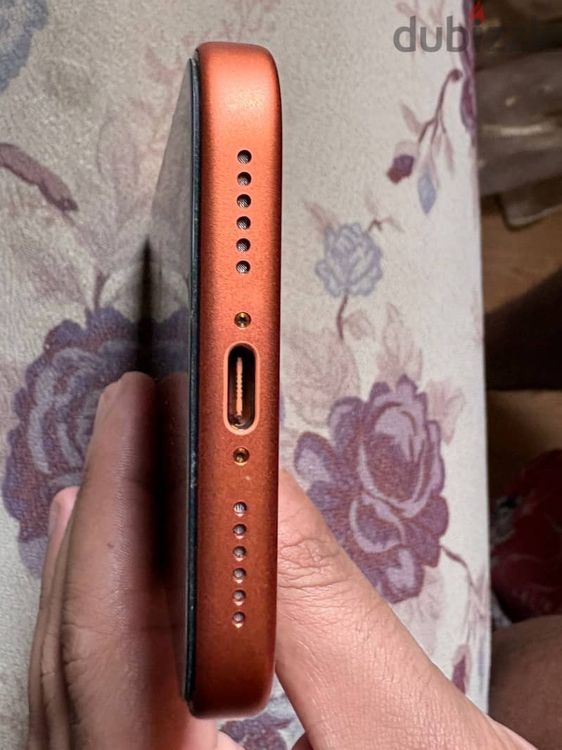 Apple - iPhone 17 Pro Max 4