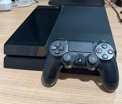 playstation 4 معاه ١٤ لعبه