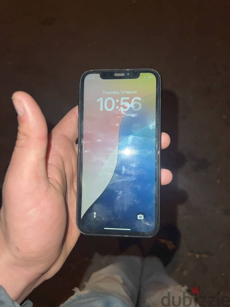 Apple - iPhone XR 1