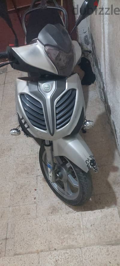 اسكوتر كافينيرو كلاسك 150cc