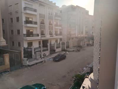 Zayed Heights Compound, Sheikh Zayed, First floor with elevator, 270 meters, super deluxe finishing, including kitchen