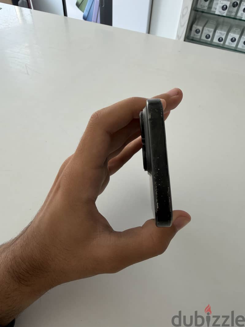 Apple - iPhone 16 Pro 4