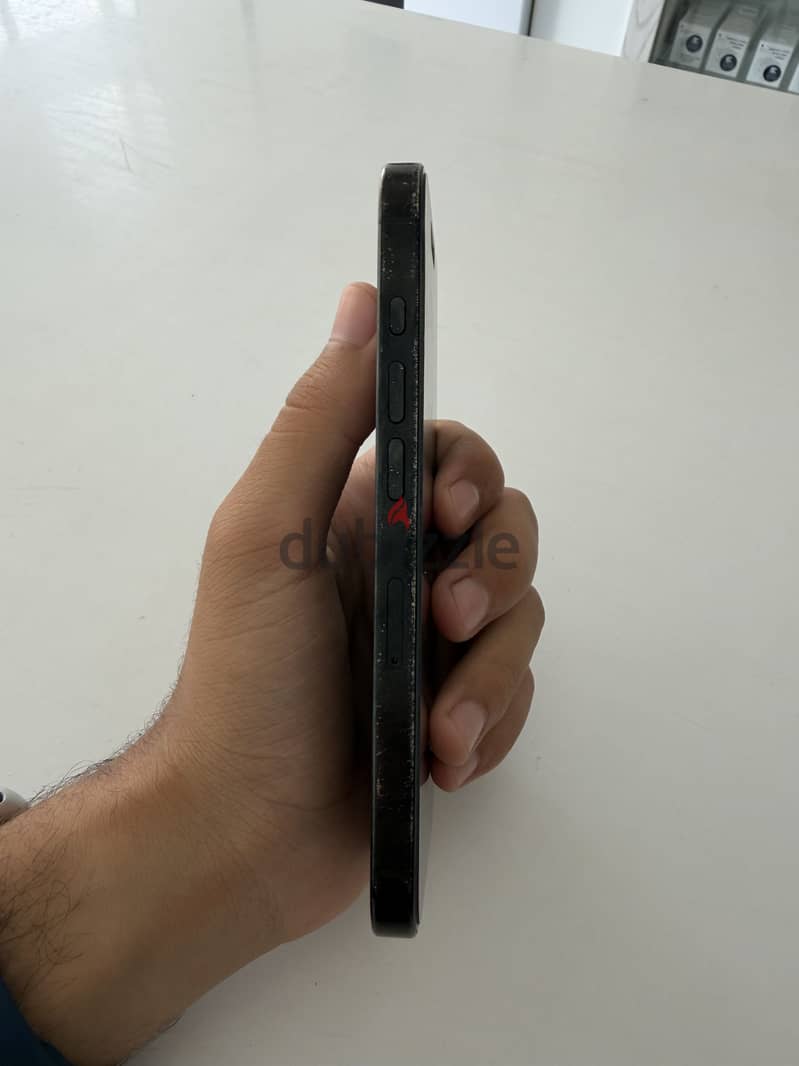 Apple - iPhone 16 Pro 5
