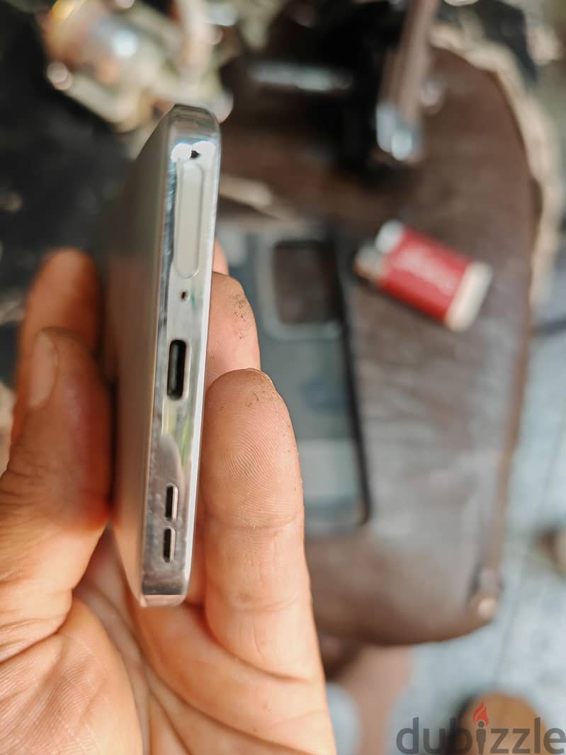 OPPO Reno12 8