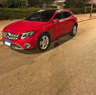 Mercedes-Benz GLA 200 2018