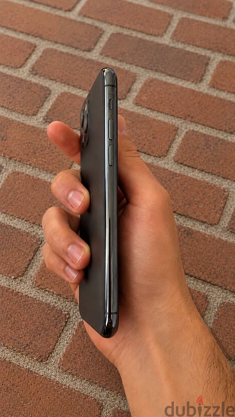 iPhone 11 Pro 256g 1