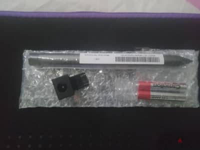 Brand New Original Lenovo Digital Pen 2 + 2 New AAAA Batteries