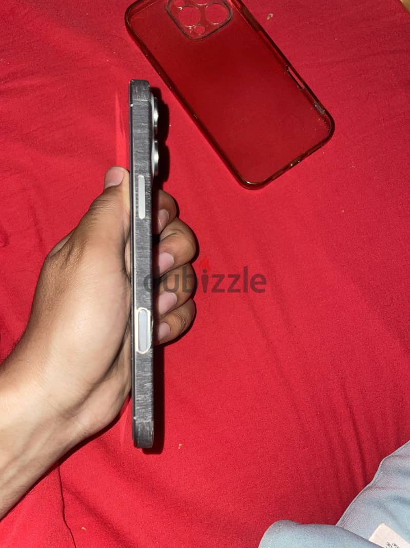 Apple - iPhone 16 Pro Max 1