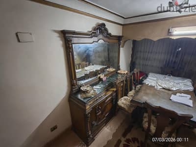 سفرة كاملة زان ٨ كراسي للبيع + نيس + بوفية