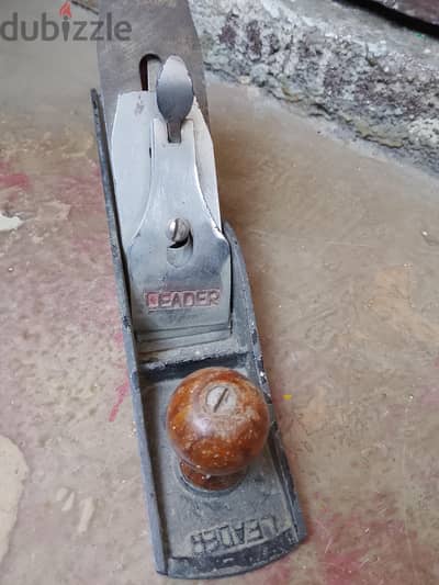 فارة نجارة يدوى