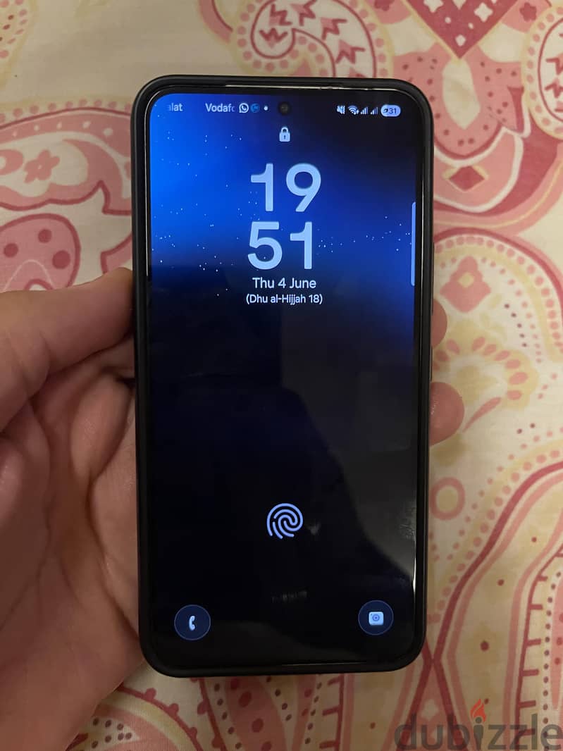Samsung S22 4