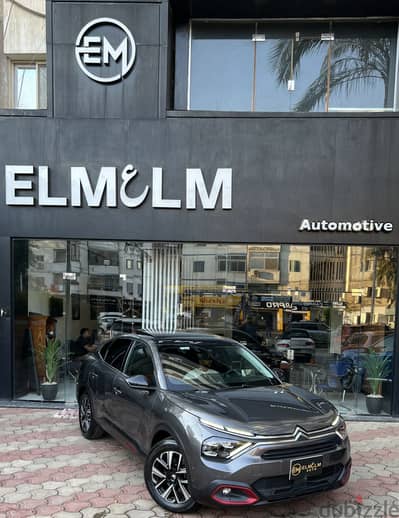 سيتروين سى 4 اكس 2024بحاله الزيروو. . Citroen c4x zeroo