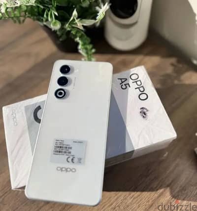 oppo A5 256/8بكل مشتملات مفيش خدش