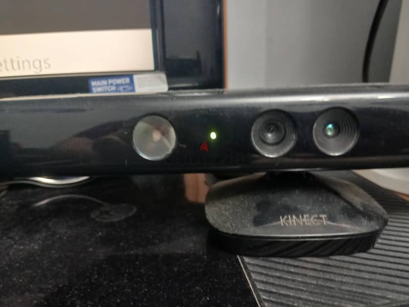 Xbox 360 E 1