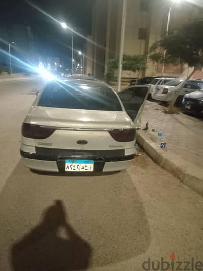 رينو لوجان 2002