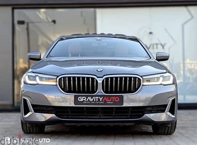BMW 520 luxury 2023