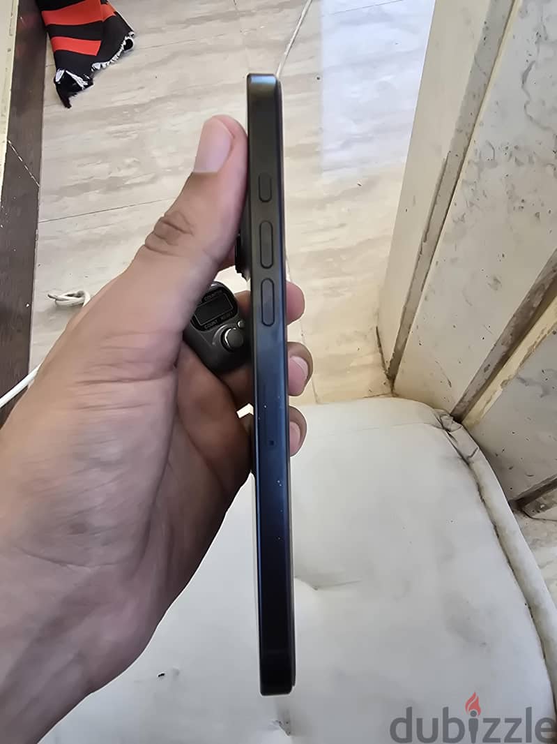 Apple - iPhone 16 Pro Max 3