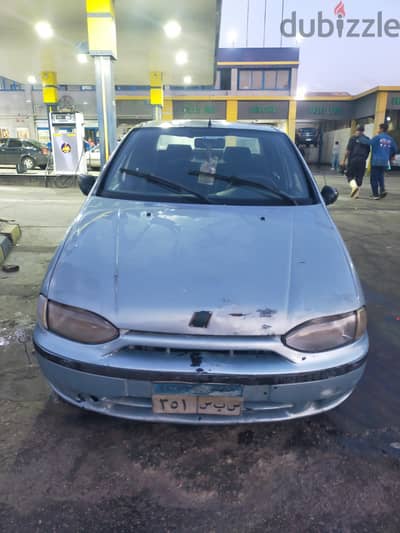 فيات سيينا 2002
