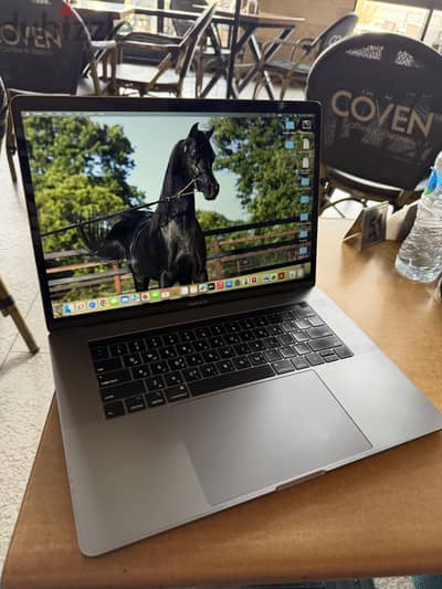 MacBook Pro 15.4 inch
