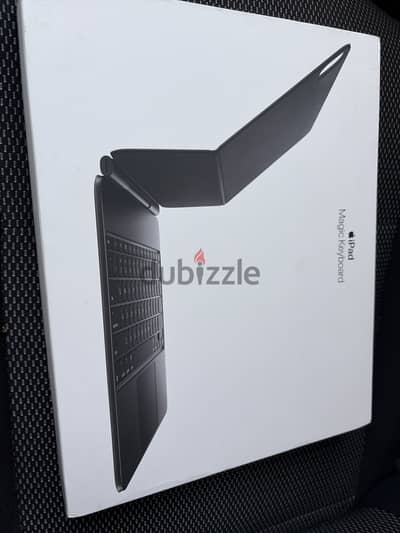 Apple iPad Pro 13 inch Magic Keyboard 13.3 inch Black Arabic M4/M5