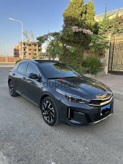 كيا اكسيد 2025 توب لاين بصمه