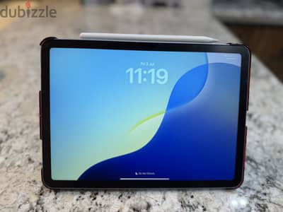 iPad AIR m3 100% battery only 15 charging cycle