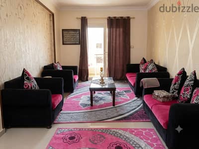 . طقم سجاد مودرن شاج (3 قطع) بحالة كالجديد تماماً الوصف: