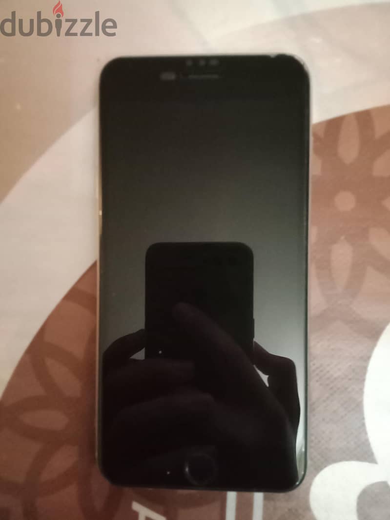 Apple - iPhone 6S Plus 1