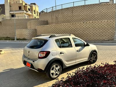 Renault Sandero Stepway 2016